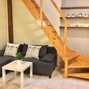 https://uroczy-domek-w-centrum-krakowa.krakowhotelspoland.com