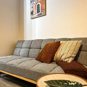 https://apt-high-tide.hotelinzadar.com
